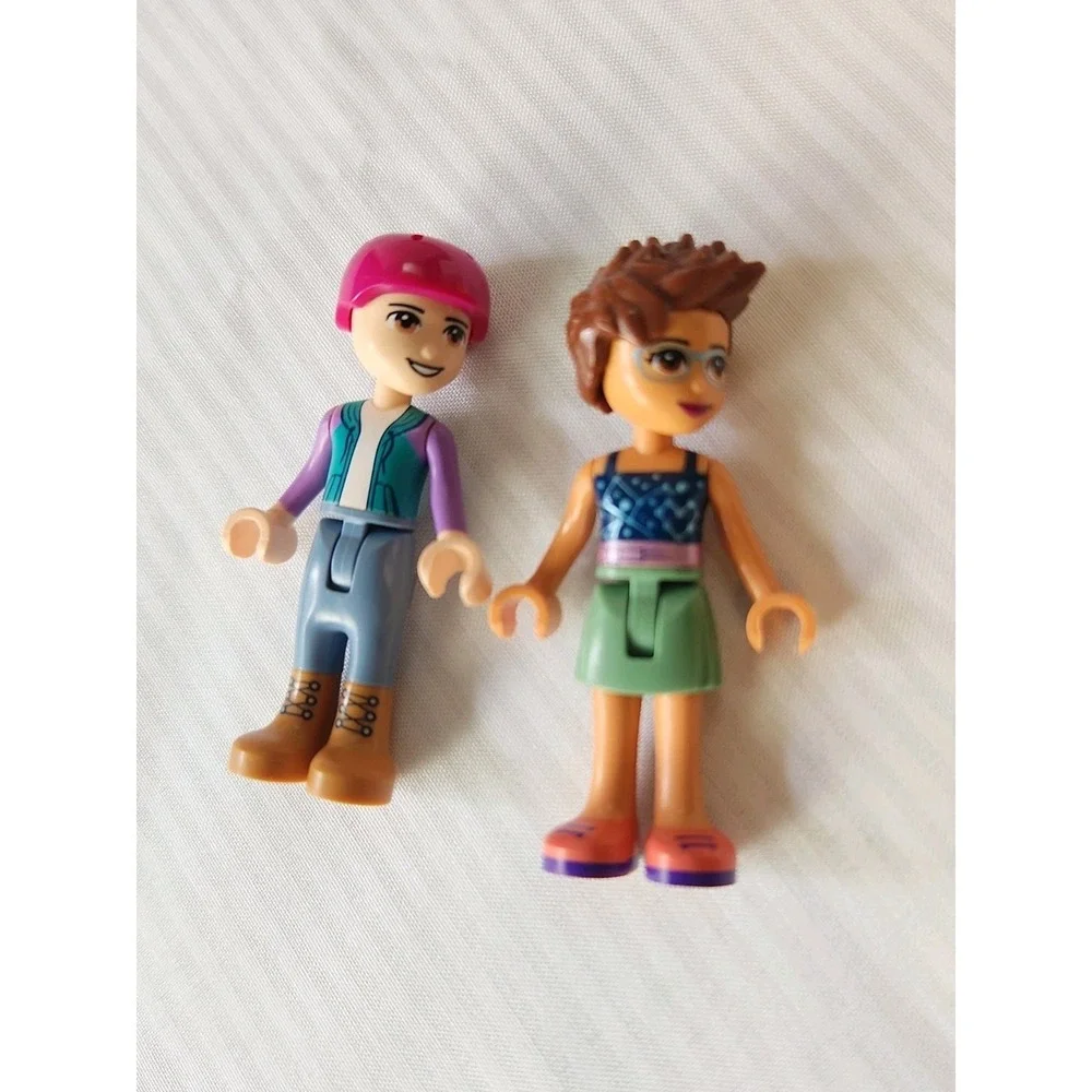 Lot‎ 3 Lego World 1-Mini Kayak Magenta 29110 & 2-Lego Friends Mini Figures Cool